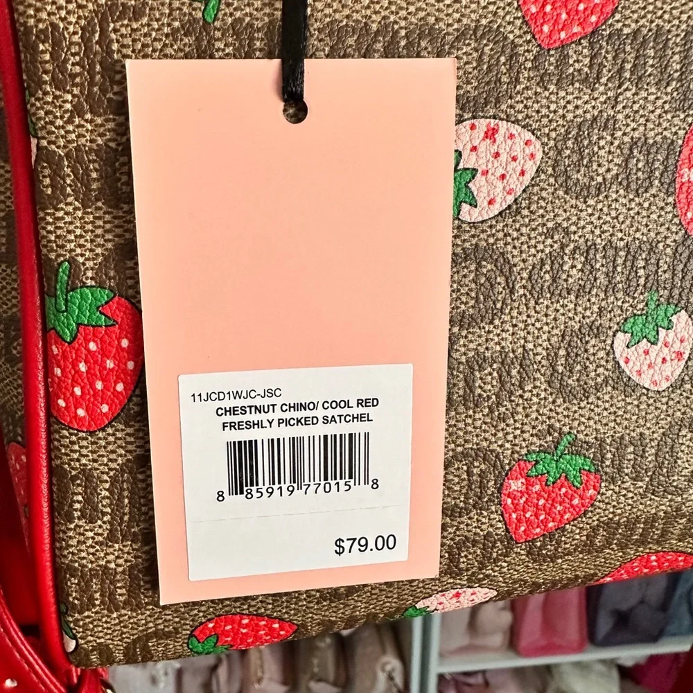 JUICY COUTURE Strawberry Satchel and wallet - Picture 4 of 7